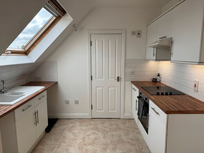1 Bedroom Flat To Rent In Wilton Road, Salisbury, SP2