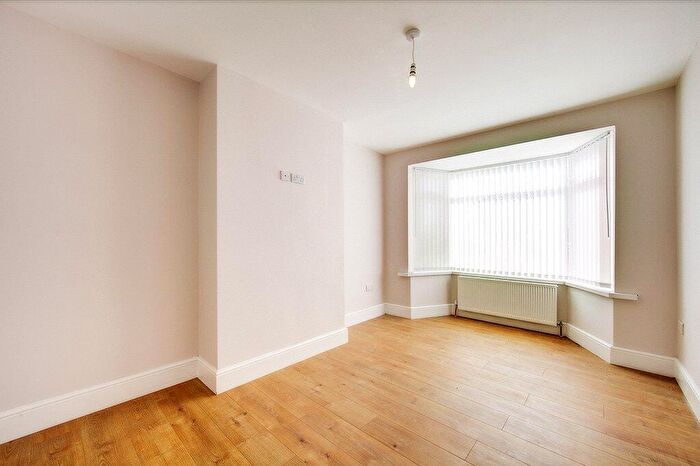 2 Bedroom Flat To Rent In Kings Road North, Wallsend, Newcastle Upon Tyne, NE28