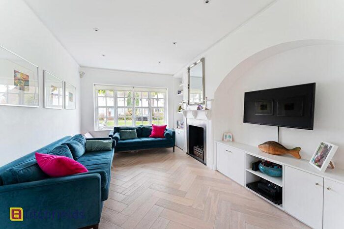 5 Bedroom Terraced House For Sale In Hampstead Way, Hampstead Garden Suburb, NW11