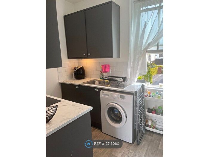 Studio To Rent In Sillwood Street, Brighton, BN1