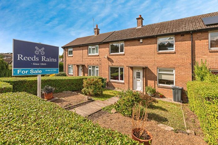 2 Bedroom Terraced House For Sale In Croftlands, Newsome, Huddersfield, West Yorkshire, HD4