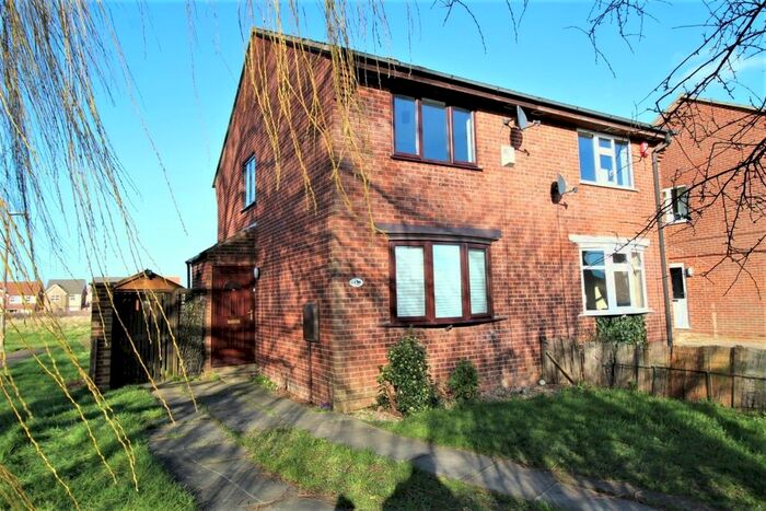 2 Bedroom Semi-Detached House To Rent In Ancholme Avenue, Immingham DN40