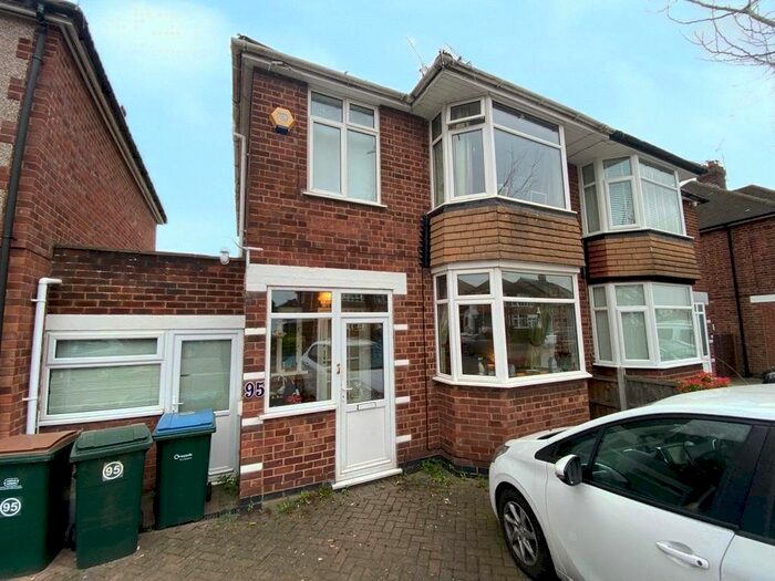 4 Bedroom Semi-Detached House To Rent In Arnold Avenue, Coventry, West Midlands, CV3