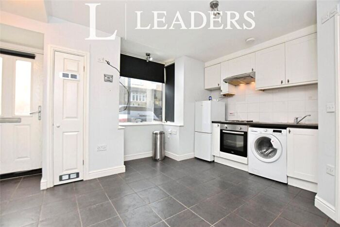 1 Bedroom Flat To Rent In South Street, Bishops Stortford, CM23