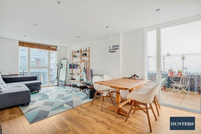 2 Bedroom Apartment To Rent In Whiston Road, London, E2