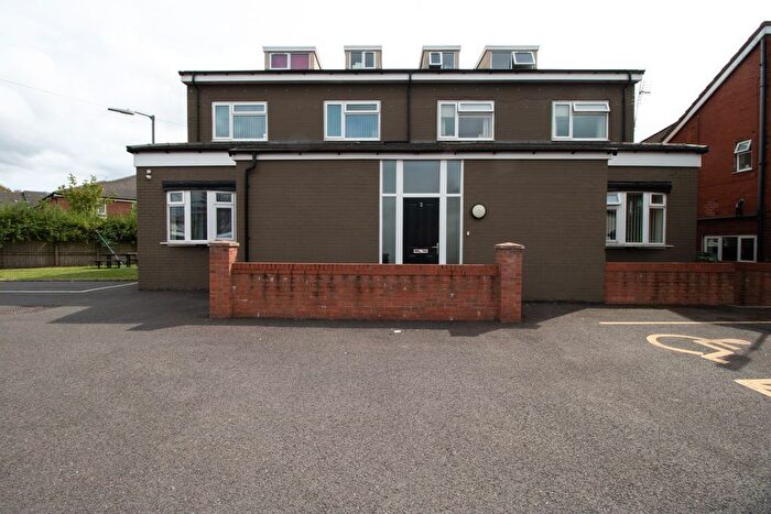 2 Bedroom Flat To Rent In Bridge Apartments, Buckley Lane, Bolton, BL4