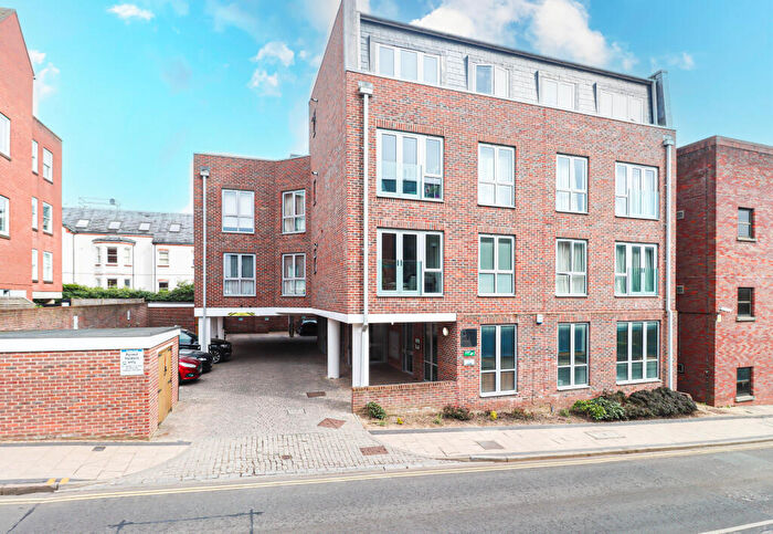 1 Bedroom Flat For Sale In Victoria Street, St Albans, AL1