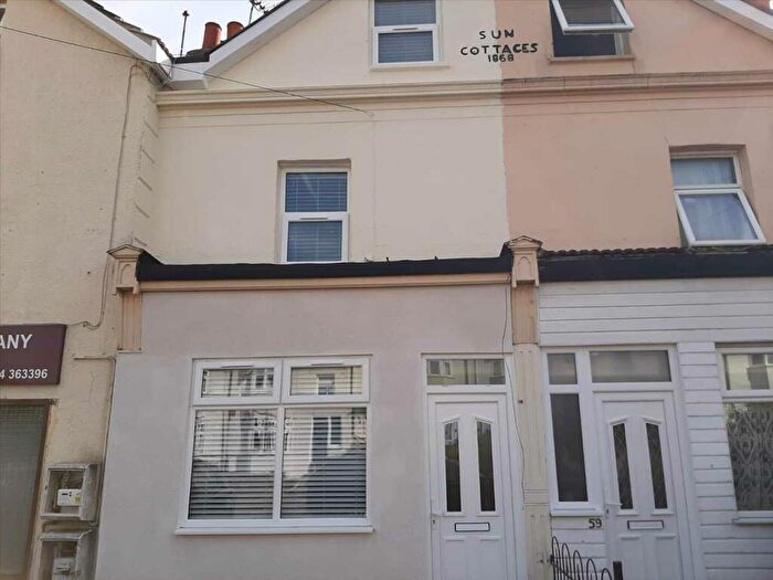 1 Bedroom Apartment To Rent In Sun Lane, Gravesend, DA12