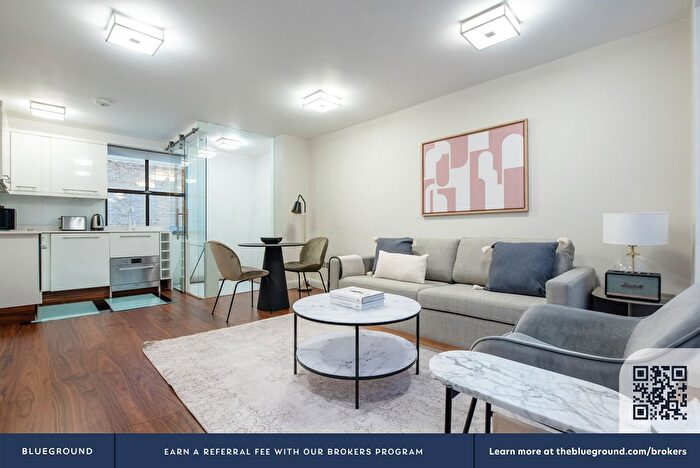 1 Bedroom Flat To Rent In City Of London, London, EC3R