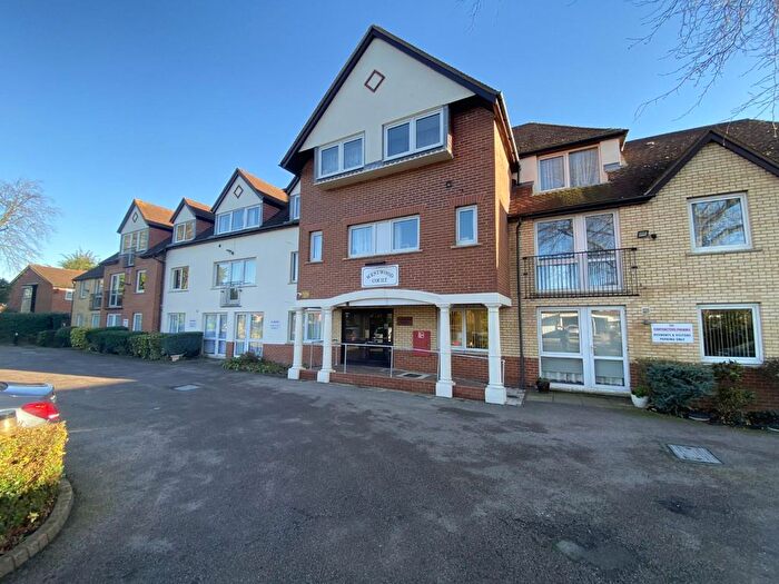 1 Bedroom Property For Sale In Westwood Court, Village Road, Enfield, EN1