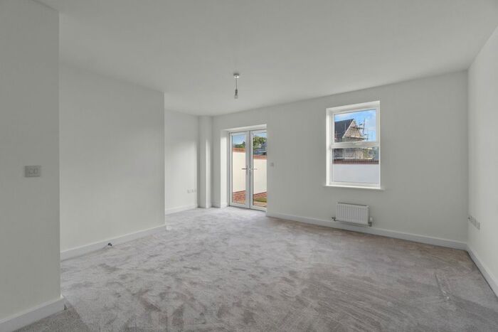 3 Bedroom Terraced House For Sale In Carpenter Drive, Bovey Tracey, Newton Abbot, TQ13
