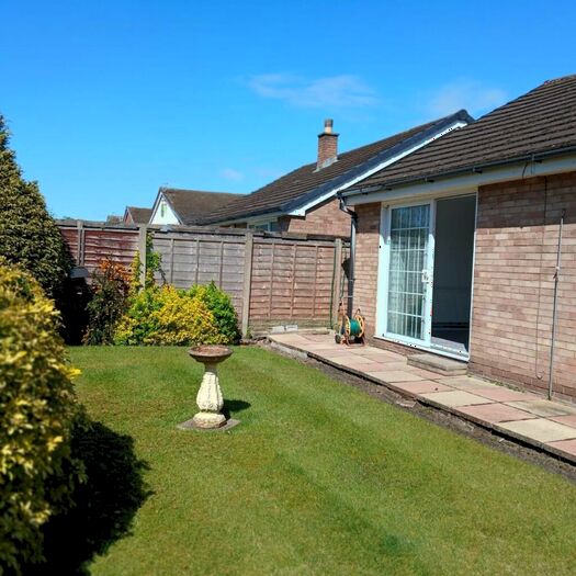 2 Bedroom Detached Bungalow For Sale In Lingdales, Formby, Liverpool, L37