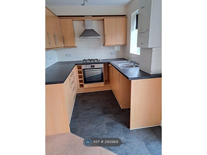 2 Bedroom Flat To Rent In St Barbara's Close, Tewkesbury, GL20