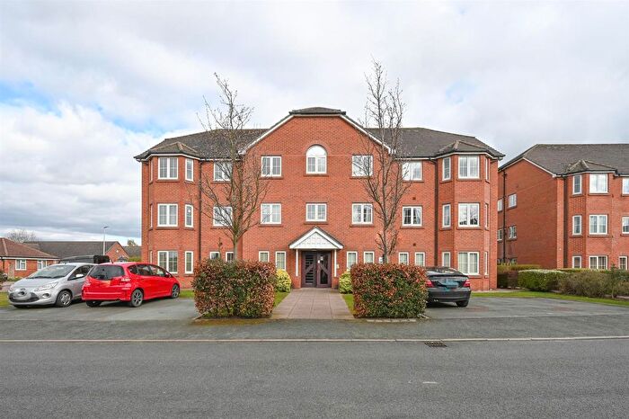 2 Bedroom Flat For Sale In Hornby Drive, Congleton, CW12