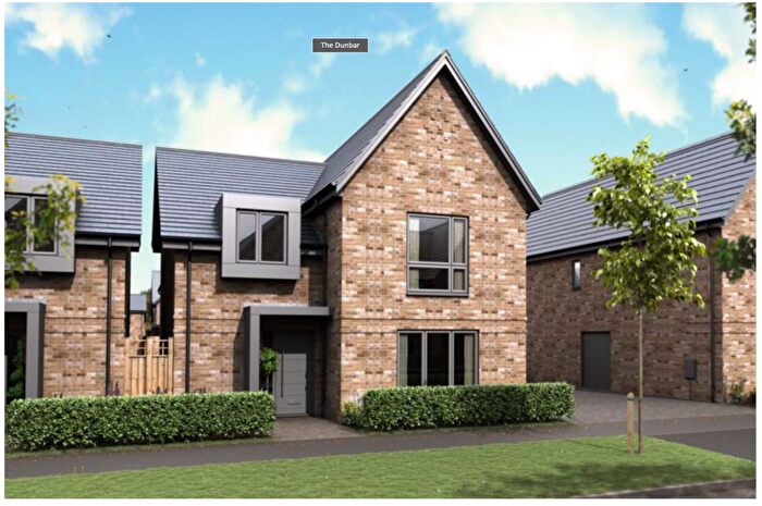 4 Bedroom Detached House For Sale In Rawlyns Way, Alconbury Weald, PE28