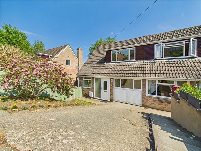 3 Bedroom Semi-Detached House To Rent In Arundel Drive, Rodborough, Stroud, Gloucestershire, GL5