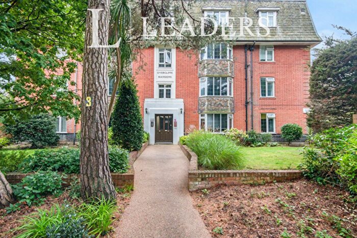 1 Bedroom Flat To Rent In Overcliff Mansions, - Manor Road, Bournemouth, BH1