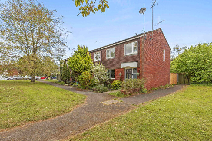 3 Bedroom End Of Terrace House For Sale In Washington Court, Gunthorpe Road, Marlow, Buckinghamshire, SL7