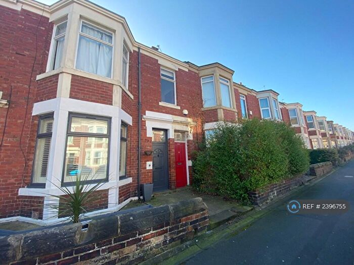 3 Bedroom Terraced House To Rent In Warton Terrace, Newcastle Upon Tyne, NE6