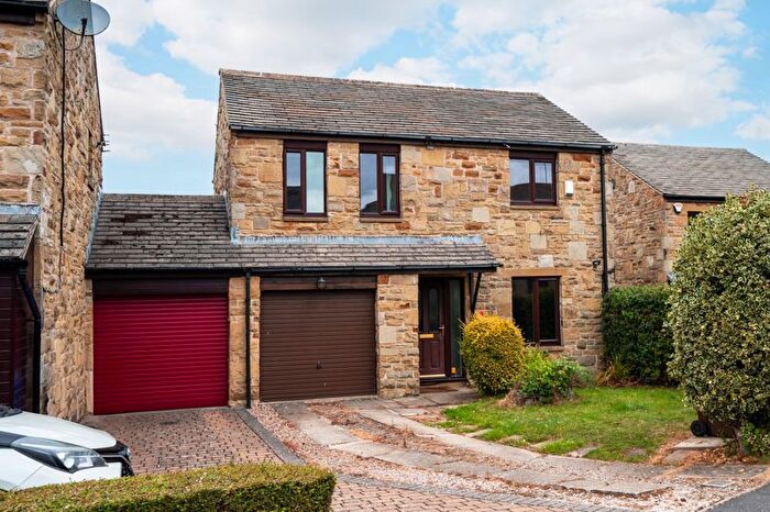 4 Bedroom Link Detached House For Sale In Albanus Ridge, Stannington, Sheffield, S6