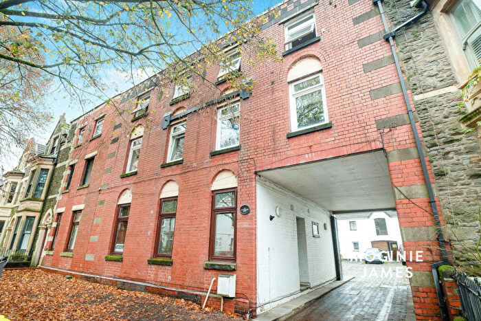 2 Bedroom Flat To Rent In Severn Grove, Pontcanna, Cardiff, CF11