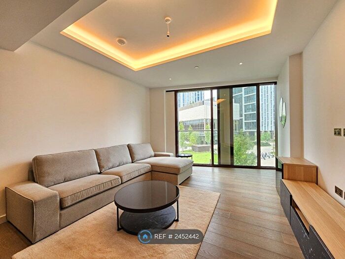 2 Bedroom Flat To Rent In Carnation Way, London, SW8