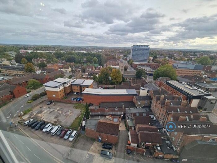 3 Bedroom Flat To Rent In Riverside Towers, Bedford, MK42