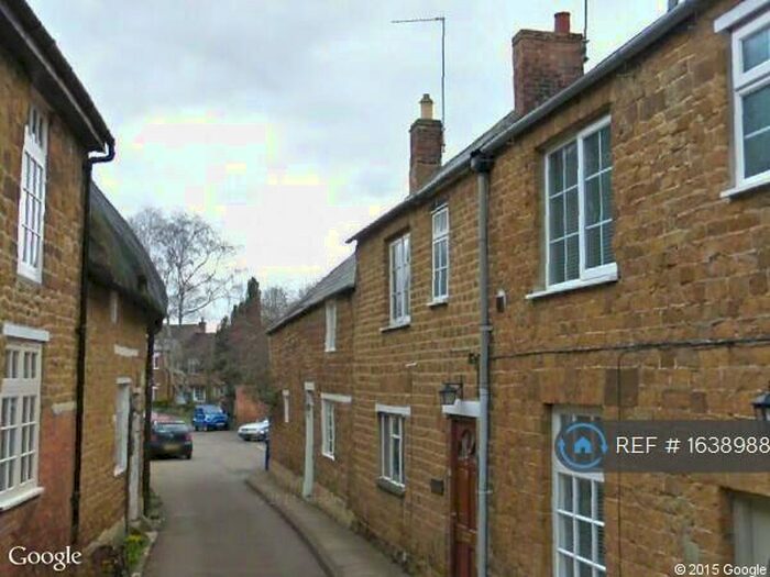 3 Bedroom Terraced House To Rent In Unicorn Street, Bloxham, OX15