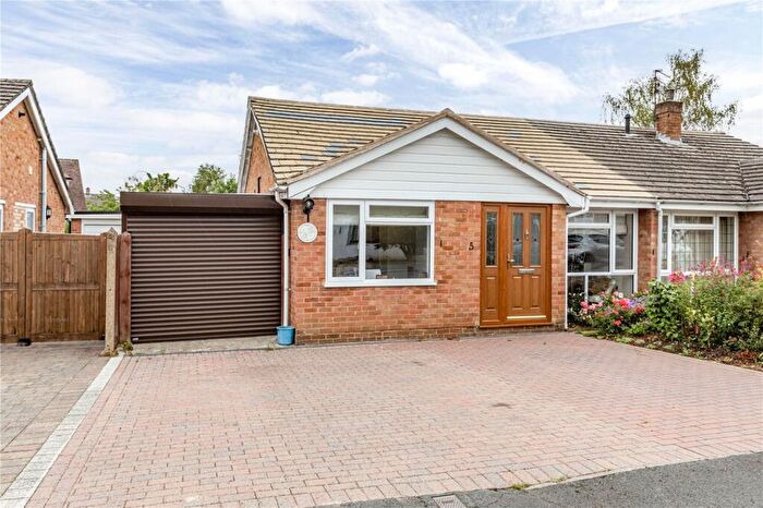 2 Bedroom Bungalow For Sale In Acacia Close, Woodham, Addlestone, Surrey, KT15