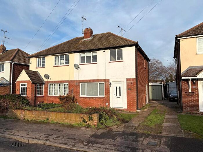 3 Bedroom House To Rent In Clipstone Crescent, Leighton Buzzard, LU7