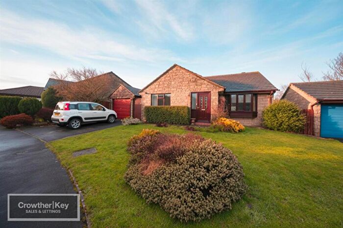 2 Bedroom Detached Bungalow For Sale In Lismore Park, Buxton, SK17