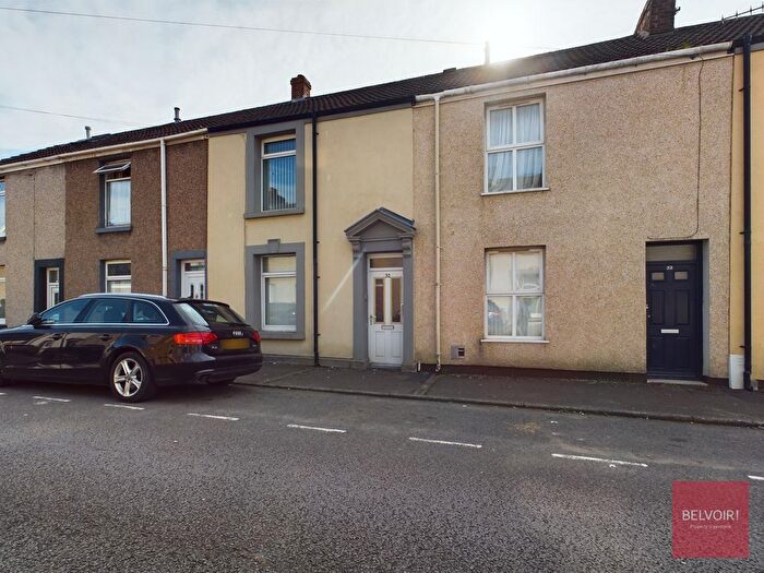 3 Bedroom Terraced House For Sale In Western Street, Swansea, SA1
