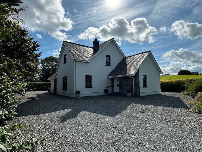 5 Bedroom Detached House For Sale In Llanrhystud, SY23