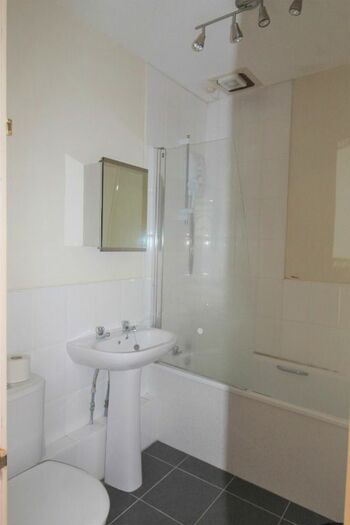 1 Bedroom Flat To Rent In Merkland Road, Aberdeen, AB24