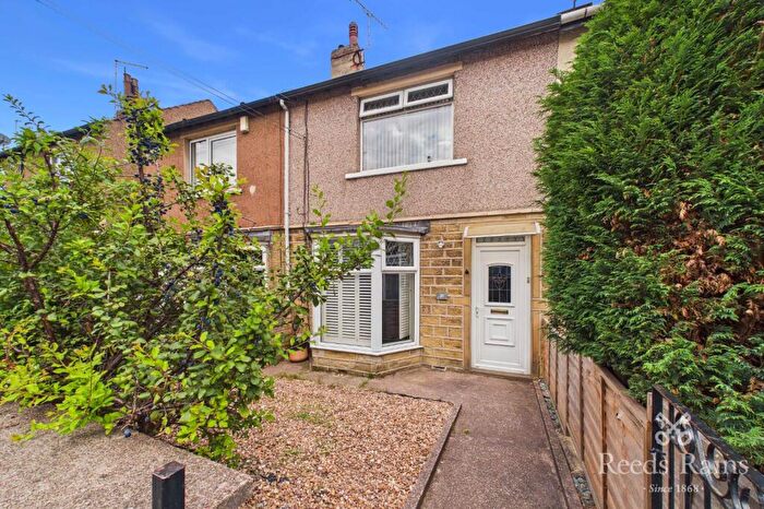 2 Bedroom Terraced House For Sale In Western Road, Cowlersley, Huddersfield, West Yorkshire, HD4