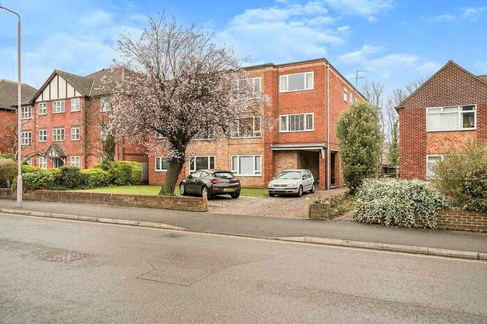 1 Bedroom Apartment To Rent In Mulgrave Road, Sutton, SM2