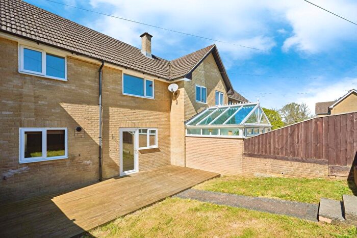 3 Bedroom Terraced House For Sale In Hillrise Avenue, Ryde, PO33