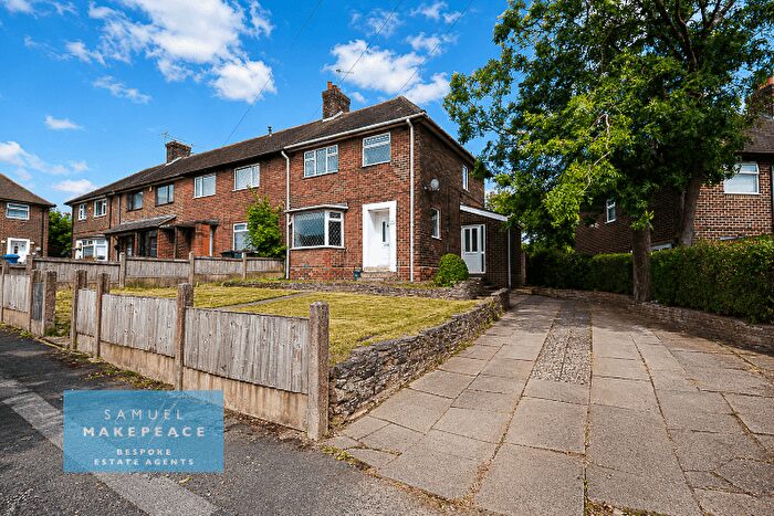 3 Bedroom Semi-Detached House For Sale In Chatsworth Place, Newcastle, Stoke On Trent, ST5