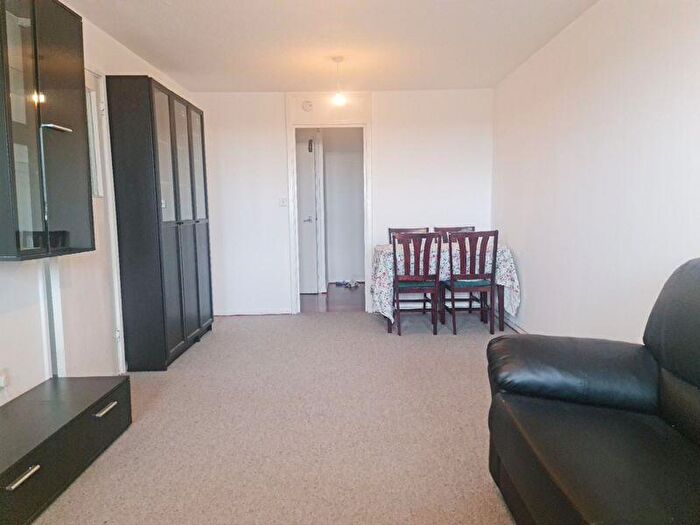 1 Bedroom Apartment To Rent In Cleveland Tower, Holloway Head, Birmingham, B1