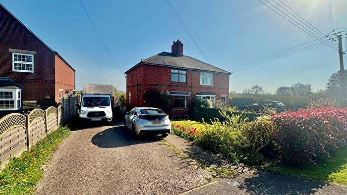 3 Bedroom Semi-Detached House For Sale In Snelland Road, Wickenby, Lincoln, LN3