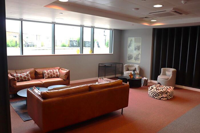 2 Bedroom Apartment To Rent In The Ironworks, Sheffield, S3