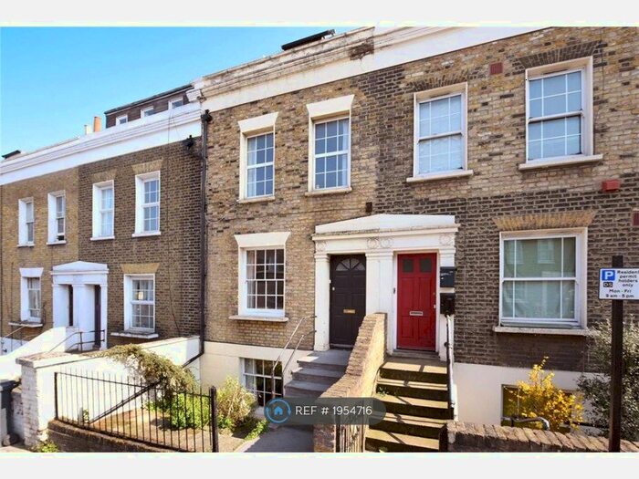 2 Bedroom Maisonette To Rent In Florence Road, London, SE14