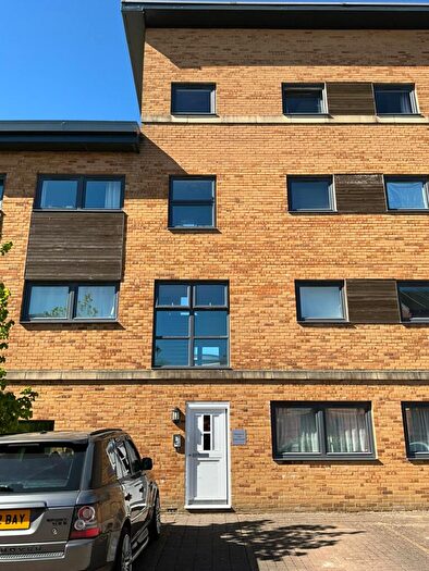 2 Bedroom Flat For Sale In Juniper House, Pasteur Drive, Swindon, Wiltshire, SN1