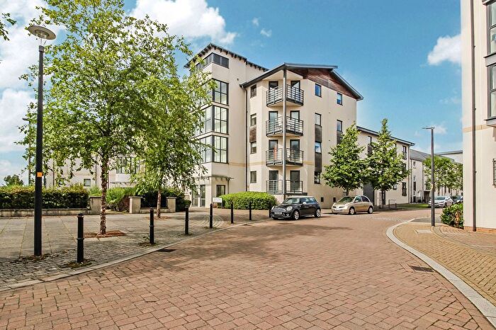 2 Bedroom Flat To Rent In Seacole Crescent, Swindon, SN1