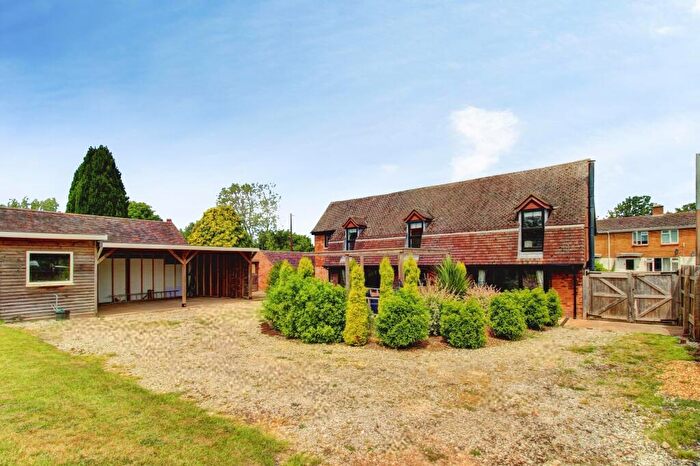 4 Bedroom Character Property For Sale In Manor Lane, Tamworth, B79