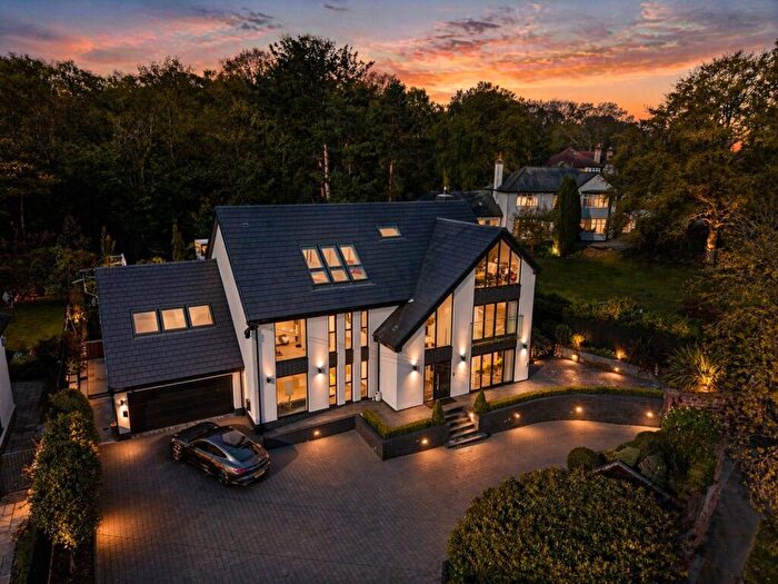 6 Bedroom Detached House For Sale In Column Road, Wirral, Merseyside, CH48