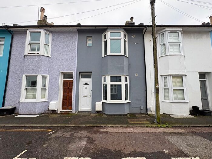 3 Bedroom Terraced House To Rent In Coleman Street, Brighton, BN2