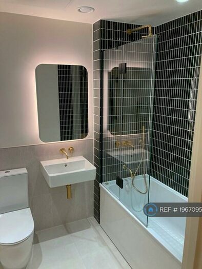 2 Bedroom Flat To Rent In Riverscape Walk, London, E16