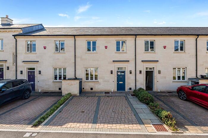 3 Bedroom Terraced House To Rent In Lascelles Avenue, Bath, Somerset, BA2