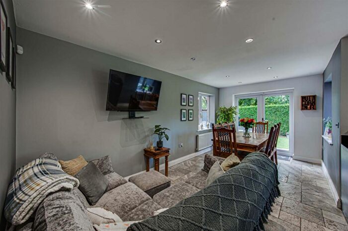 4 Bedroom Detached House For Sale In Bridestones Place, Congleton, Cheshire, CW12